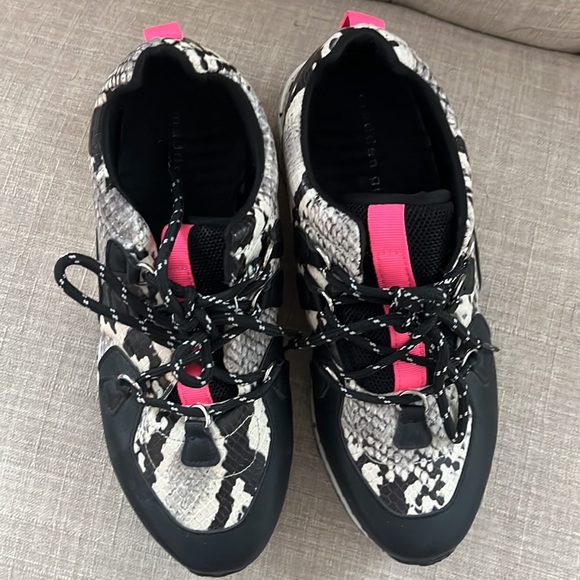 Steve Madden sneakers, size 7 - Picture 2 of 3